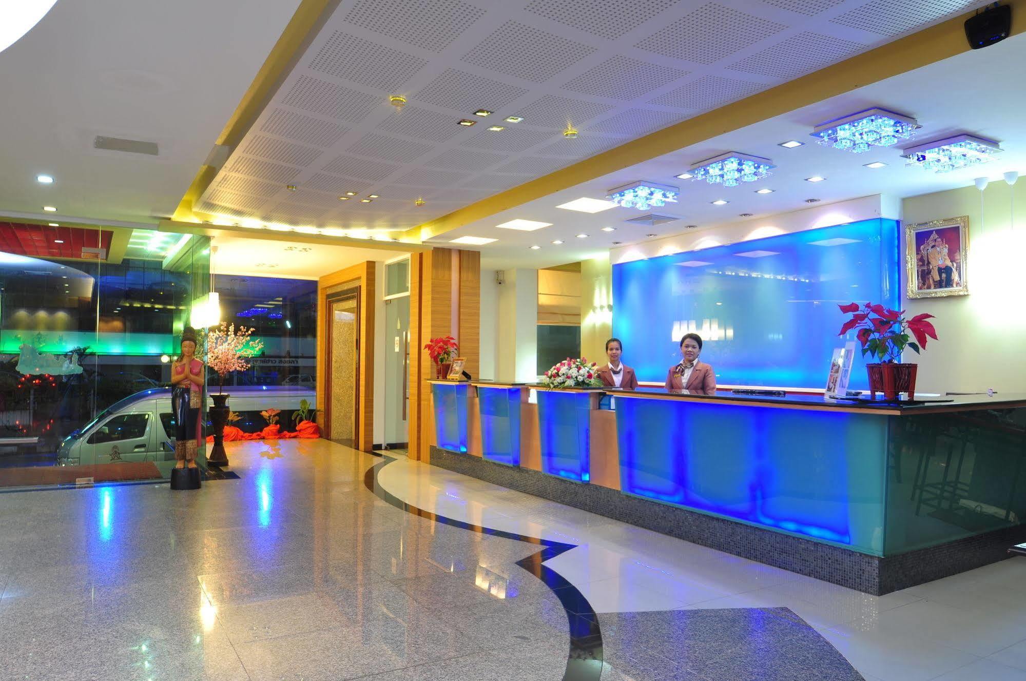 Bp Grand Suite Hotel Hat Yai Exterior foto